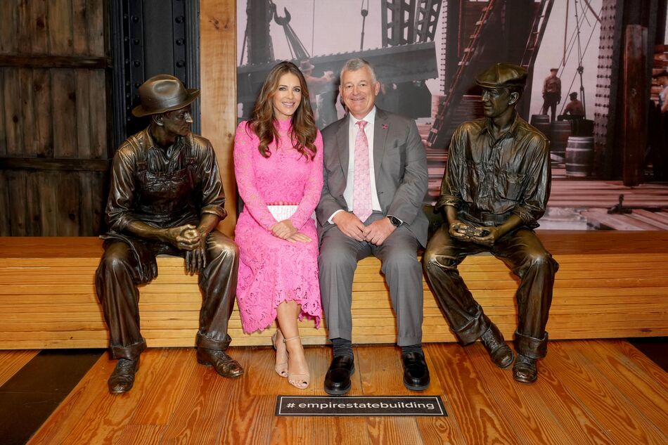 Elizabeth Hurley and William Lauder at the Construction exhibit