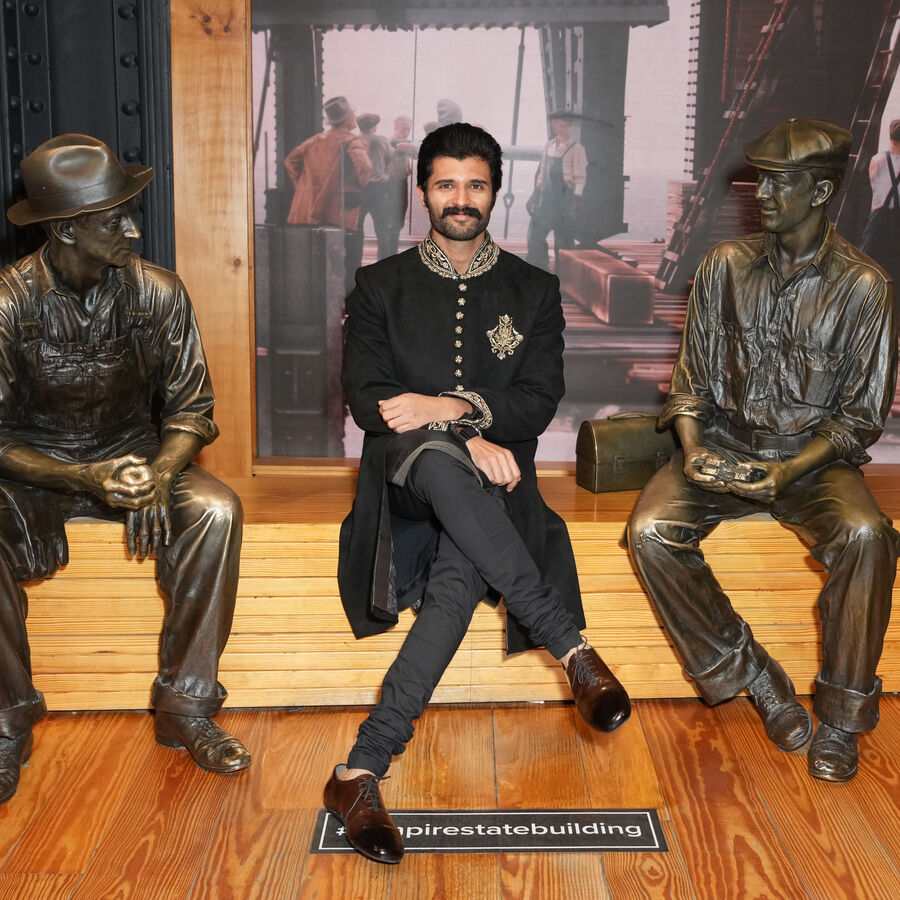 Vijay Deverakonda at the Construction exhibit
