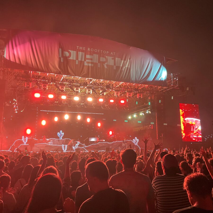 Pier 17 Concert Venue