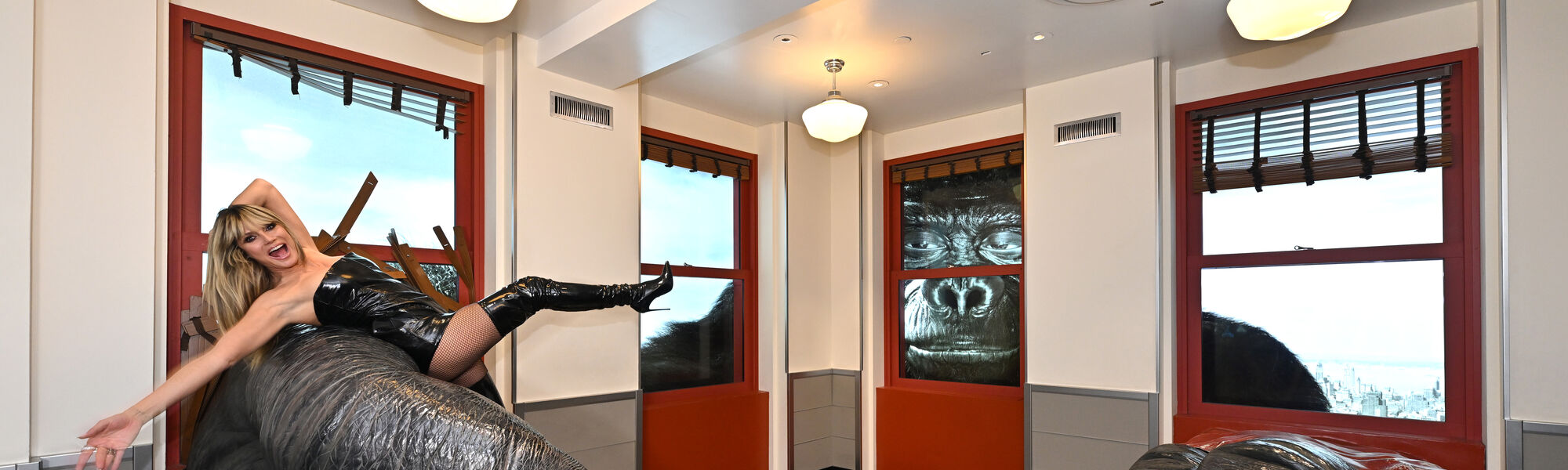 Heidi Klum at the Kong exhibit